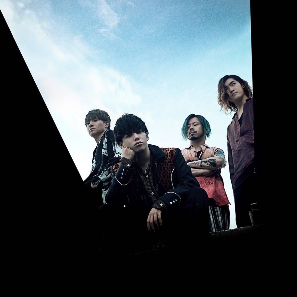 hiro tweet media