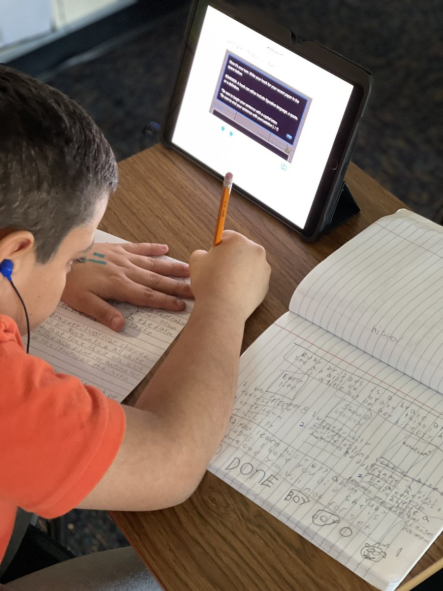 MrsElizardo's tweet photo. Today students are using a Yuja video to learn how to strengthen their introductions. The practice is built into the video. Such a great tool! @LakelandES https://t.co/zZbihyZgxE