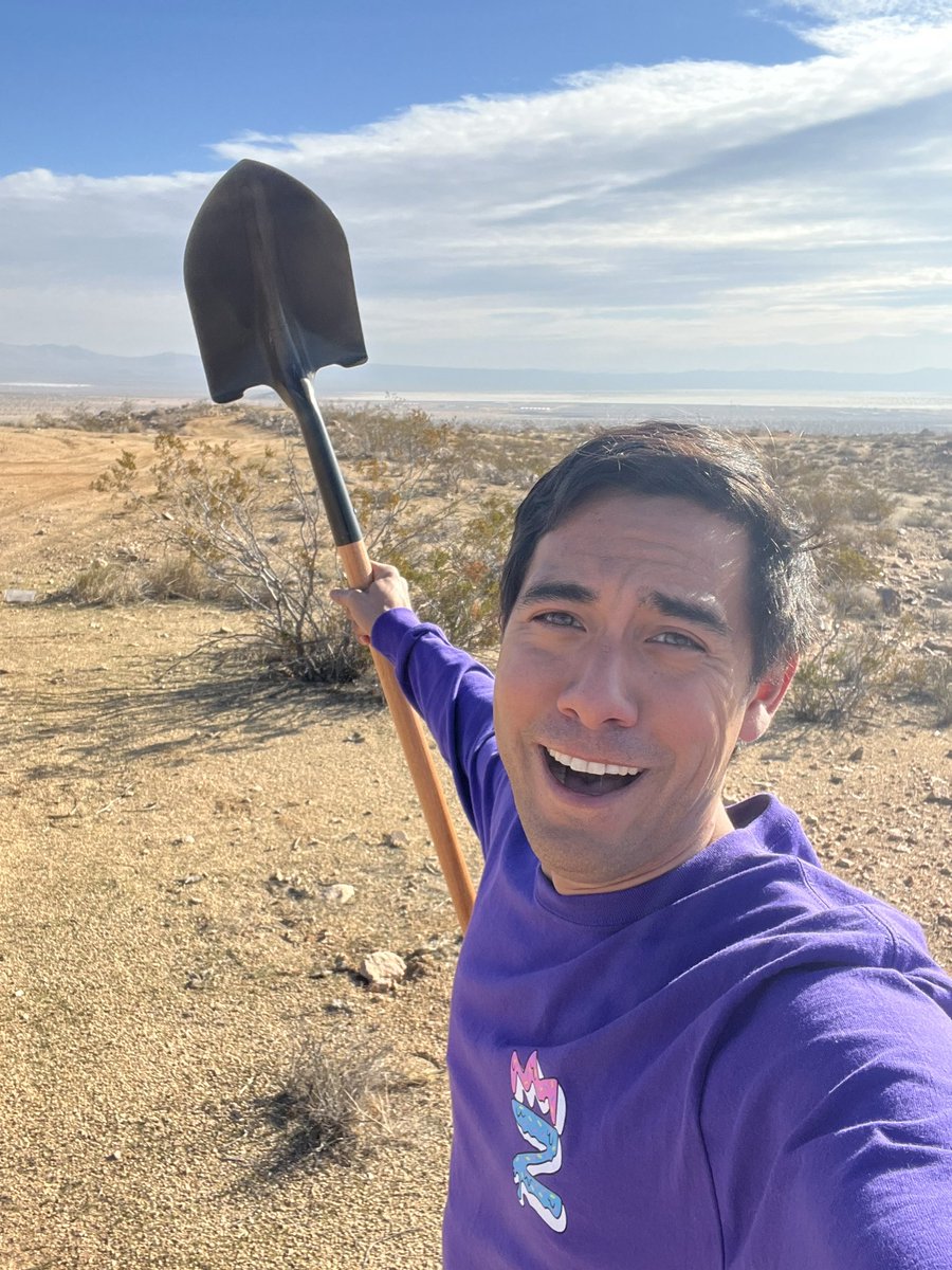 zachking's tweet photo. I’ve buried one Bitcoin. I’ll be waiting here until someone finds it. I’ll tweet when it’s been found. 34.6552925854082,-117.666976282403 https://t.co/94YZSNtFNZ