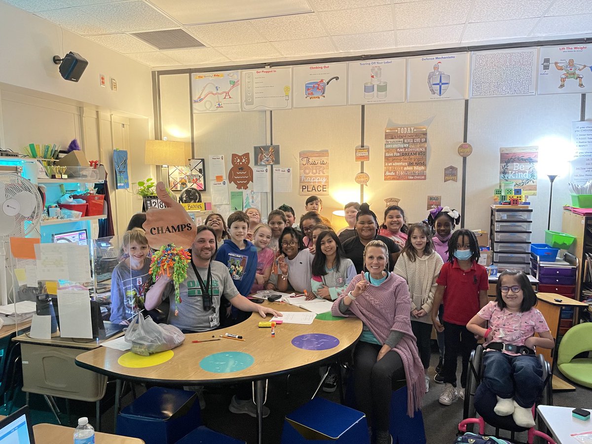 Thumbs up Champs for the 2nd nine weeks!! #Wise-Walkers