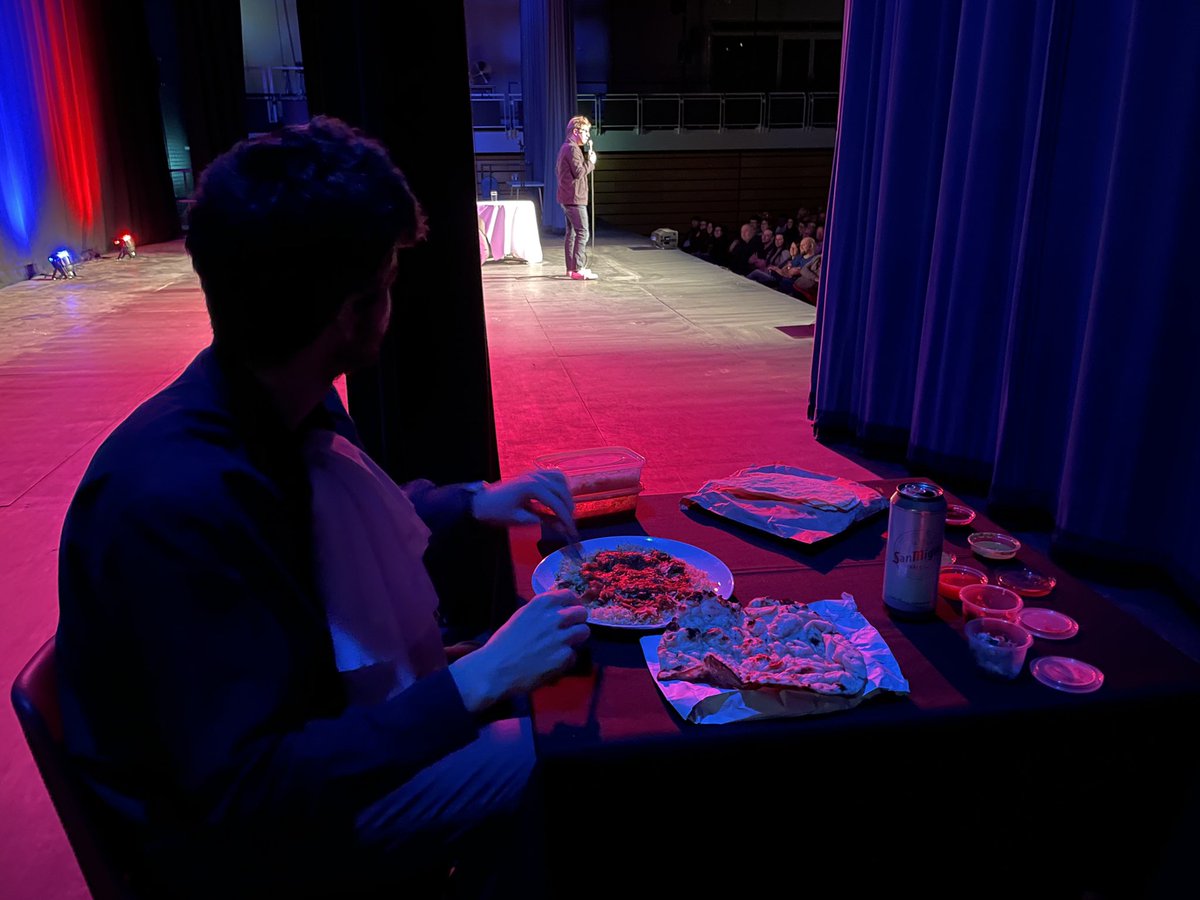 Ivo Graham tweet media