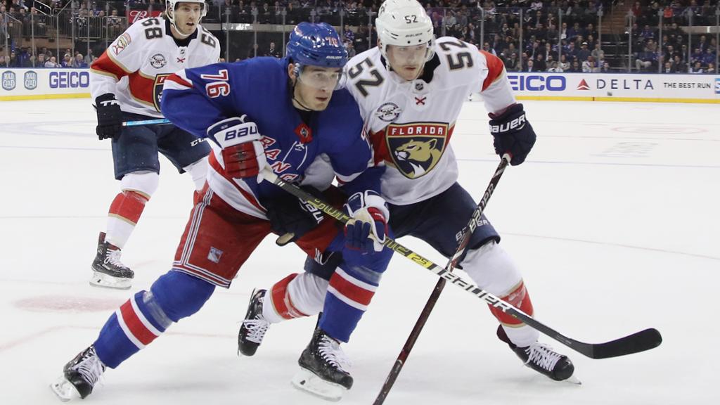 Флорида рейнджерс прогноз на сегодня. Нью-йорк рейнджерс - флорида пантерз матч. Нью-йорк рейнджерс - флорида пантерз. Рейнджерс – флорида девушки. Флорида рейнджерс прогноз на сегодня.