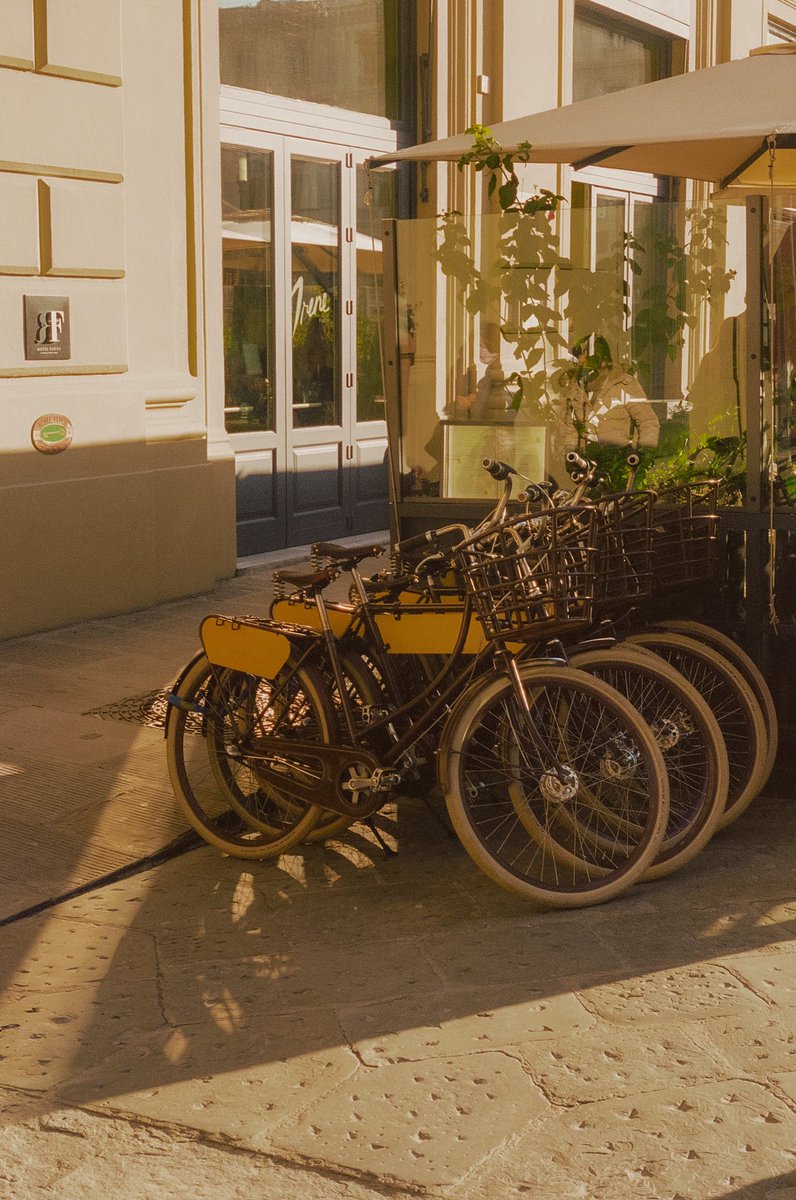 AlexKittoe's tweet photo. Florence on film https://t.co/UlwVGPFav7