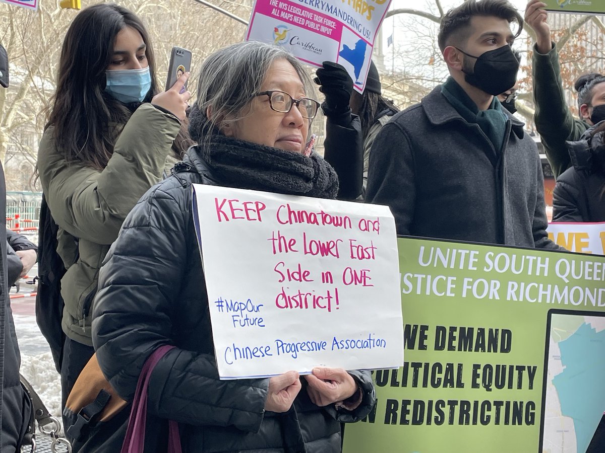 TheVillageSun's tweet photo. Immigrant advocates call for ‘unity’ in redistricting, decry new last-minute lines https://t.co/8c2NGdA3Fs https://t.co/rIIDyh5TQS