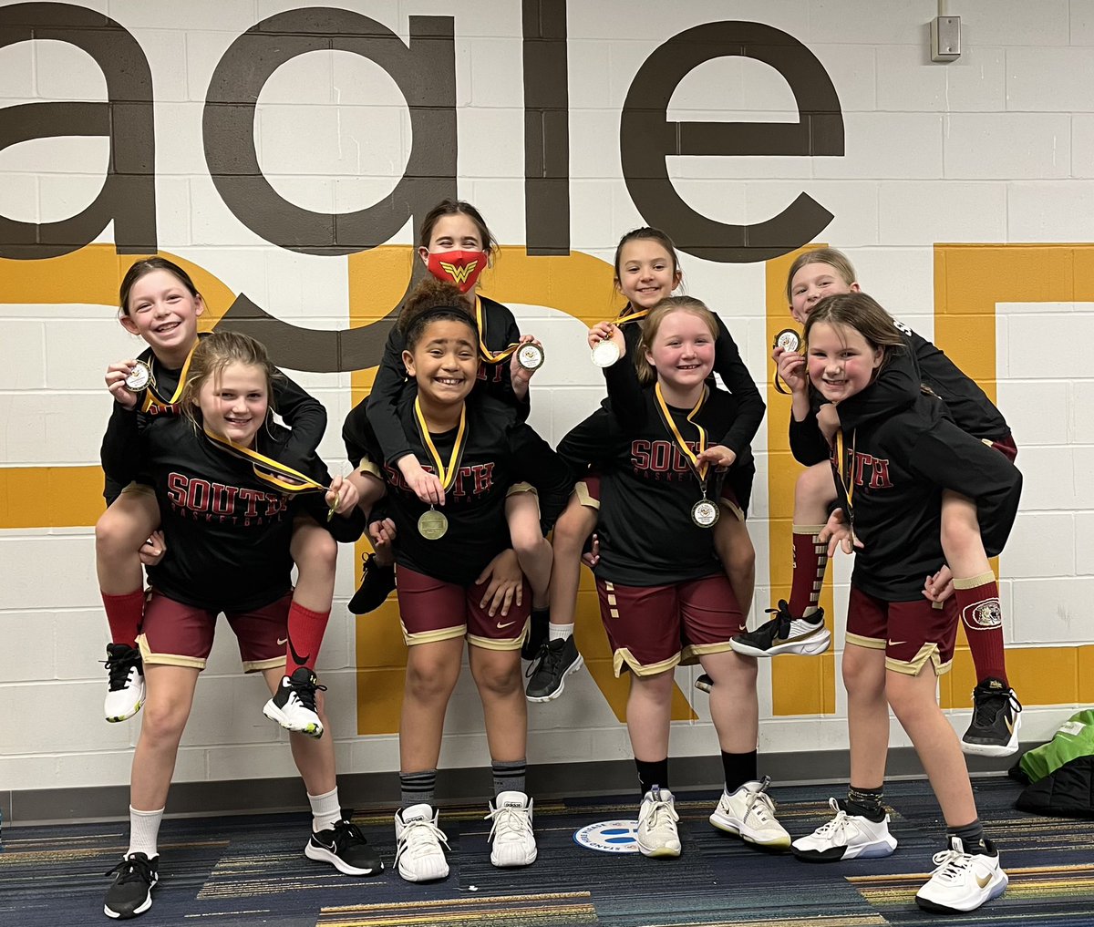 Hats off to 3 Gold for taking 2nd place last weekend in the AV tournament!! #StrongerTogether