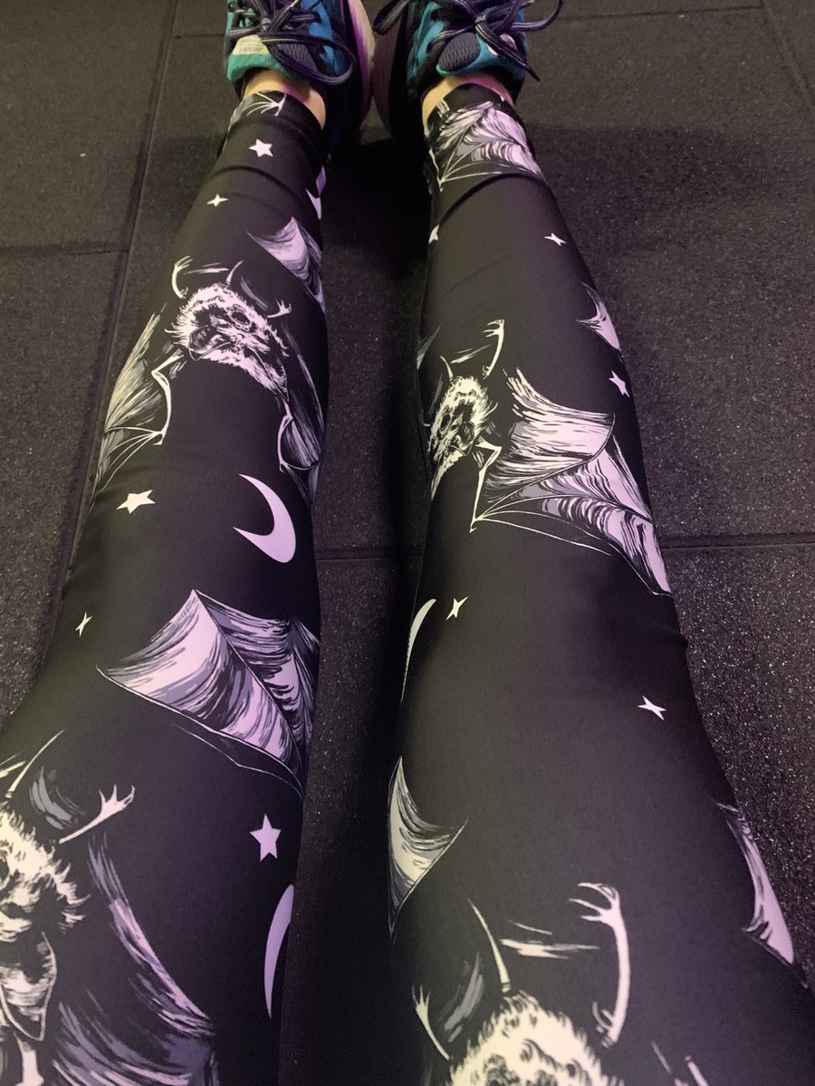 nic_loves_metal's tweet photo. #gymgoth https://t.co/le0vlT7lrn