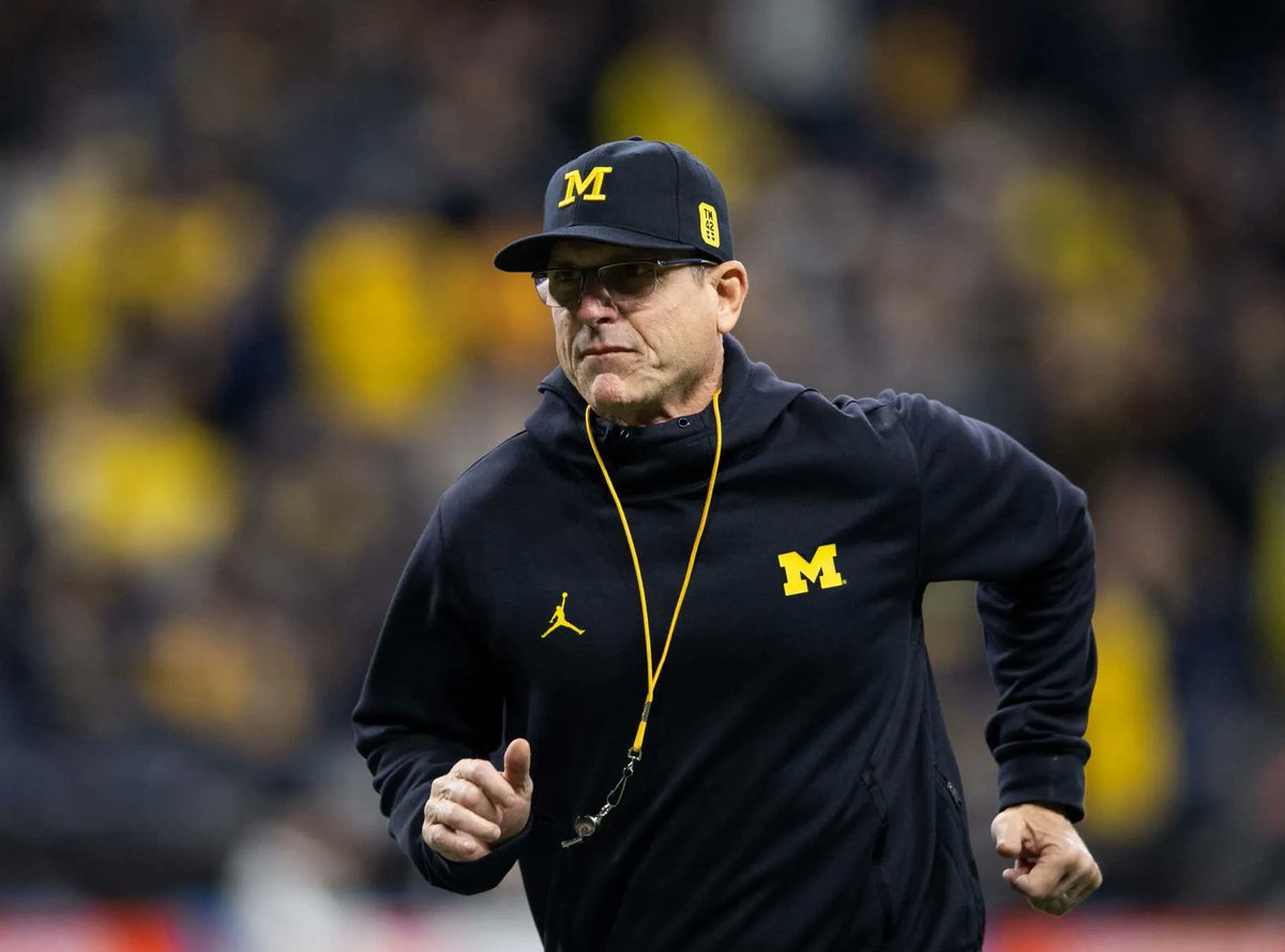 barstoolsports's tweet image. Michigan Is Reportedly Preparing for Jim Harbaugh to Accept an NFL Job barstoolsports.com/blog/3404287/m…