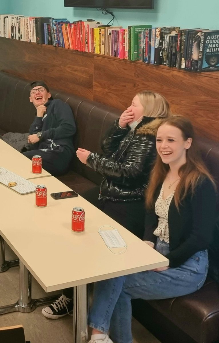 ScranAcademy's tweet photo. Group skills sessions part of our #Scransitions work programme led by @Liam_Scran - with 16+ wellbeing walks with @JohnLoughton!

Who said employability canny be a laugh?!

Thanks to @EdinburghThrive &amp; @TNLComFundScot for continued support! https://t.co/NDLhglDhbd