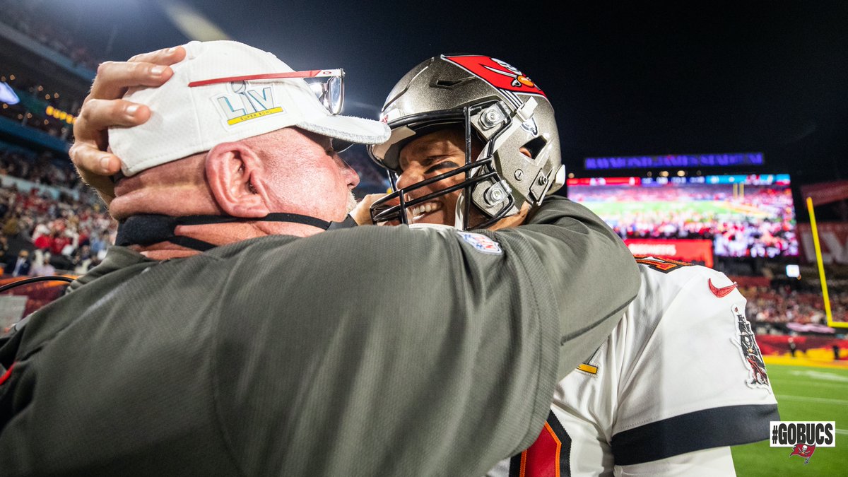 Buccaneers's tweet photo. The greatest of all time. 🐐 https://t.co/oC1Gh4UttS