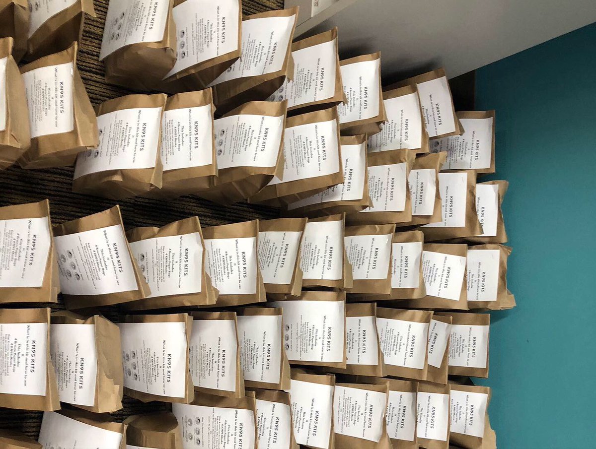 UVAMutualAid's tweet photo. Come to Newcomb (right outside of the MSC) to pick up a free set of KN95 masks! We will also be near south lawn at 2pm today! https://t.co/D176kDlb0n