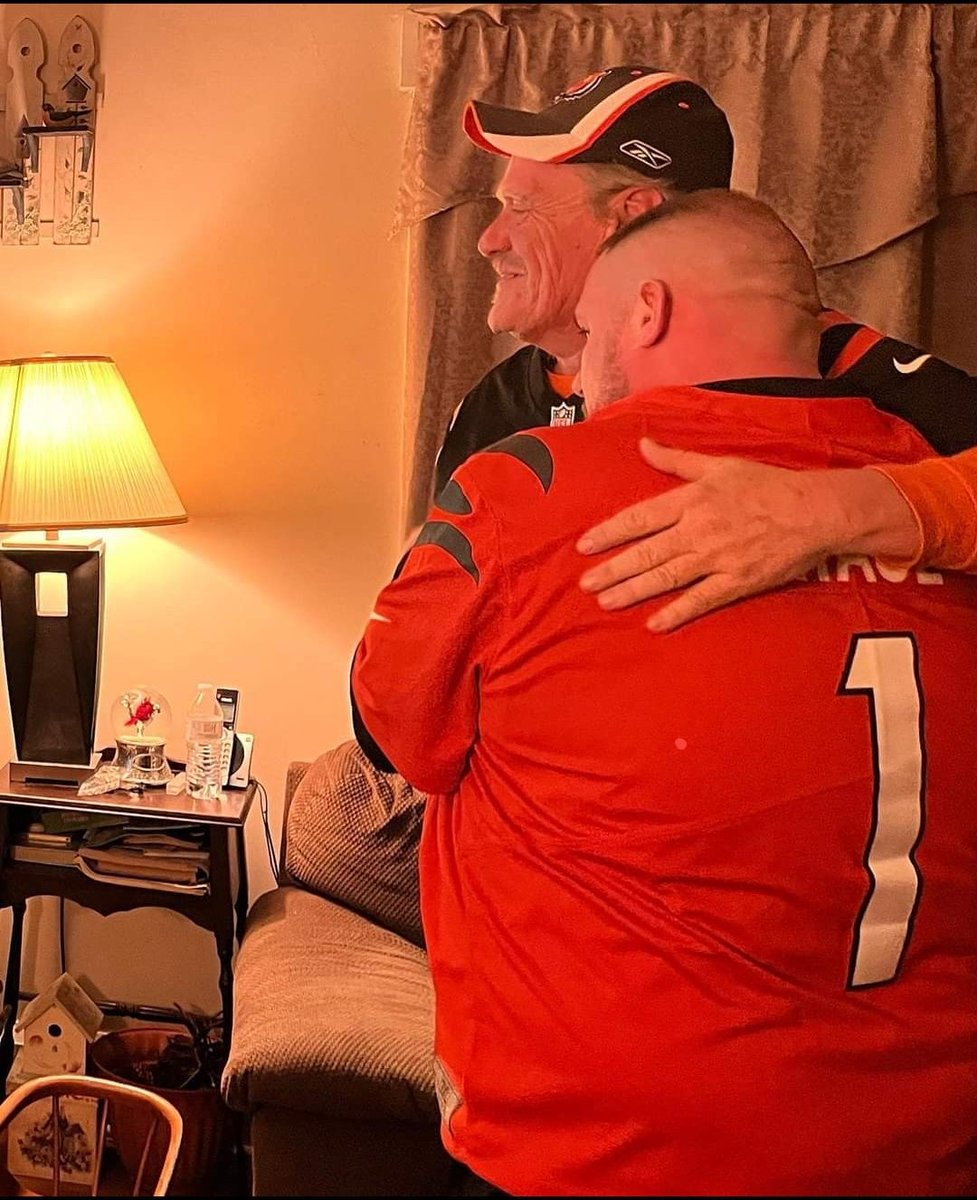 bencolsten's tweet photo. @JimIrsay My buddy Jacob should have the opportunity to take his dad to the game. He's a massive Bengals fan and deserves to be there, celebrating with his dad. He loves so hard and loves his team even harder.
#SendJacobToTheSuperBowl
#JacobCole https://t.co/jVQ6klg75n