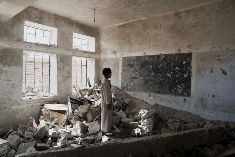 PressTV's tweet photo. 2 million Yemeni children out of school as a result of Saudi-led war

Seven years on, Yemeni children’s education has become one of the greatest casualties of devastating and ongoing Saudi-led military campaign against Yemen.

#DoNotLookAway https://t.co/7z3J2LGBVT