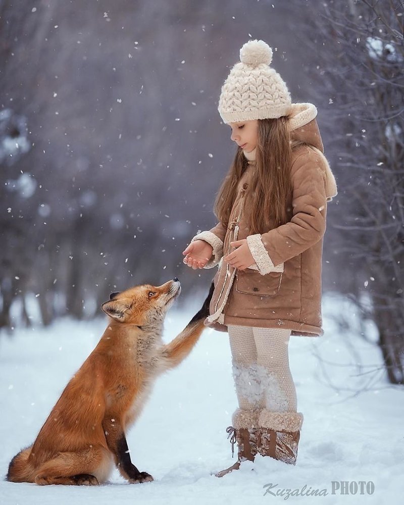 Угости меня, сестричка!