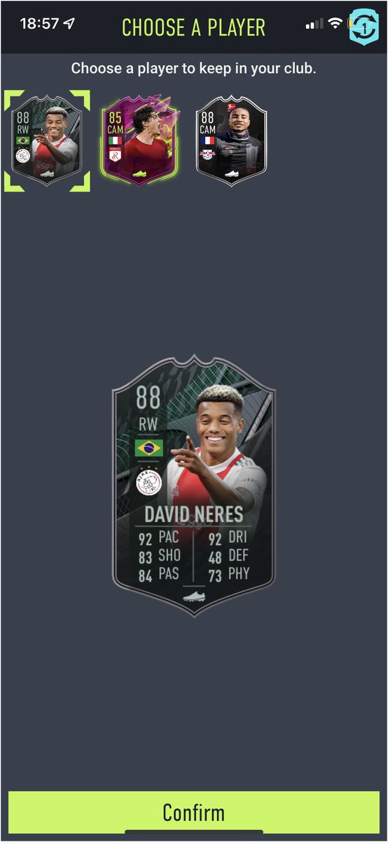 BarneyGoldrick's tweet photo. @FUT22News Who do I pick? https://t.co/Tpf060p545