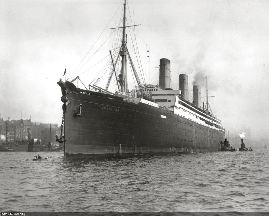 Трансатлантический корабль император. Император лайнер 1912. Лайнер император 1913. Лайнер император 1913. Лайнер император 1913.
