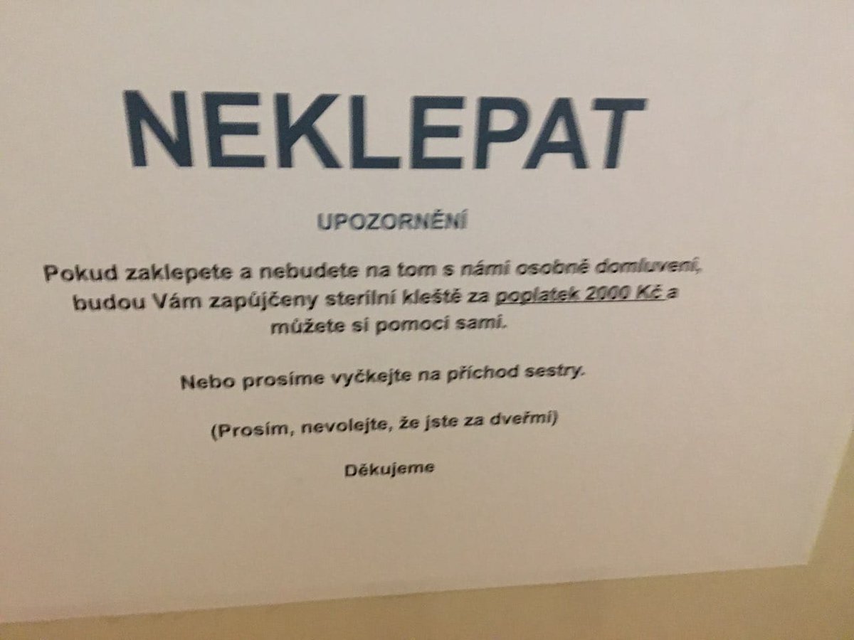 Steam_Flow's tweet image. Komunikace zubní ordinace, česko, 21. století, kolorováno. #sadbuttrue