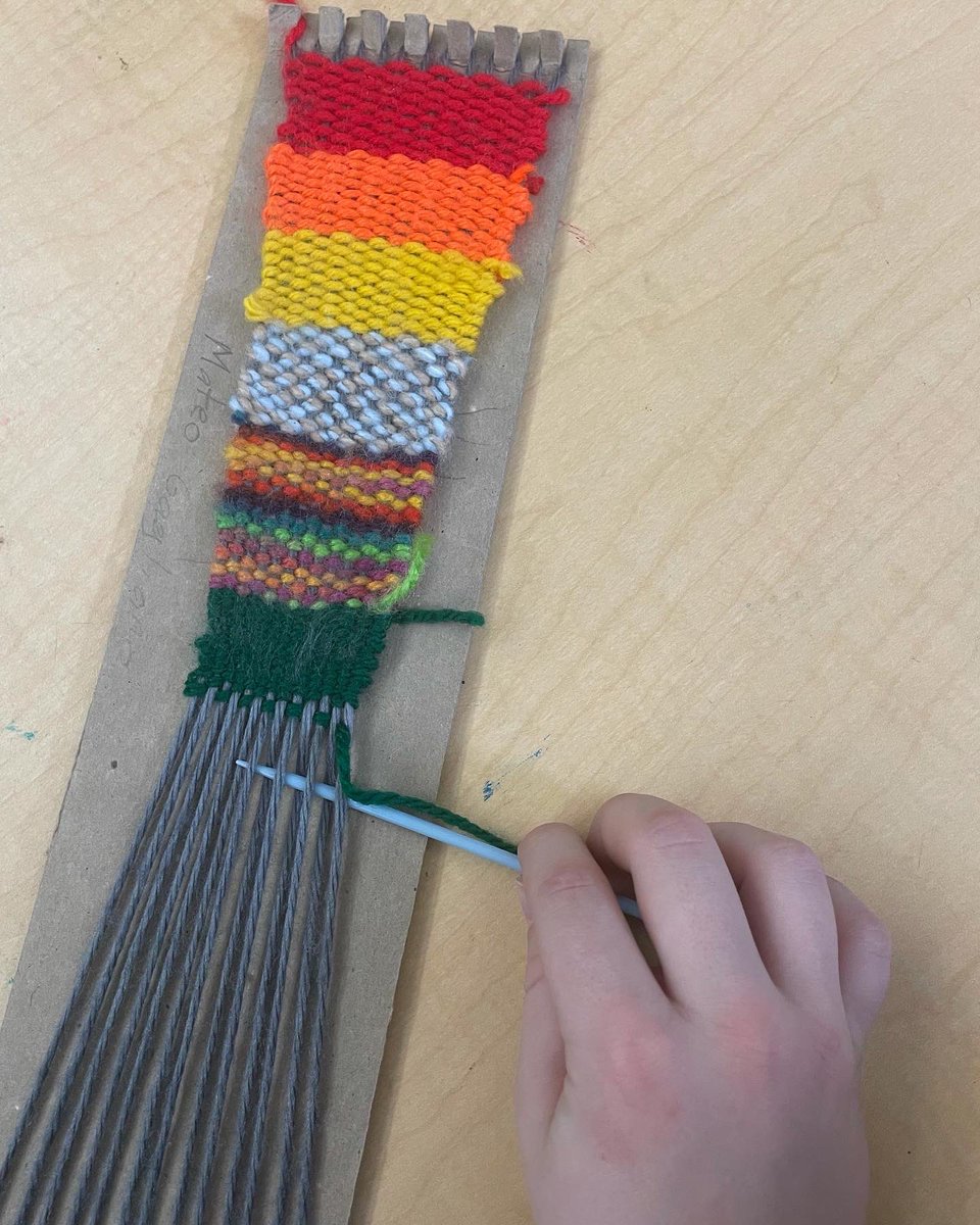 Weaving in winter has been so much fun! 3&amp;4th grade work <a href="/WPSCMSocial/">CM Live</a> #wiltonwayct #arted #fiberart