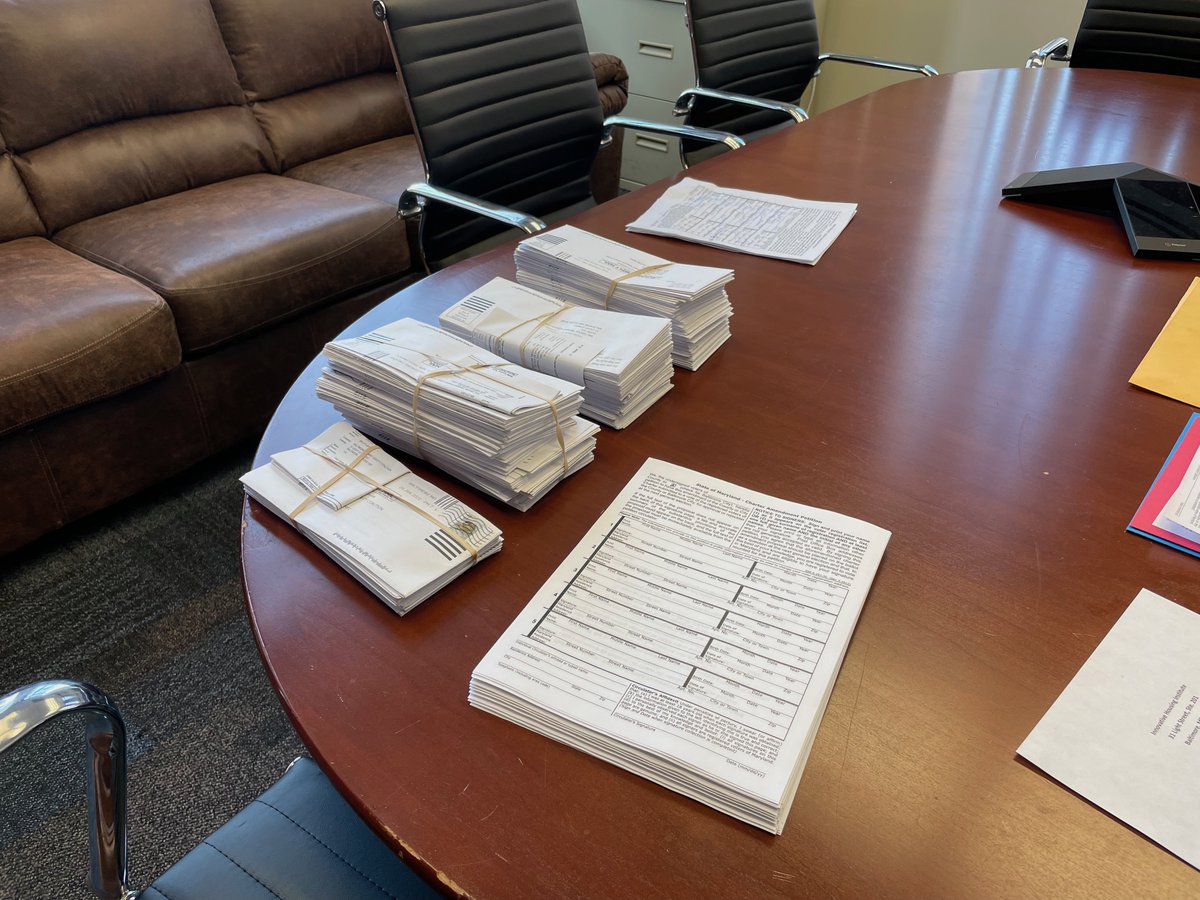 BRTA_mandate's tweet photo. Thanks to everyone who sent back their signed petition mailer—we've never been so pleased to open envelopes! #BuildtheRedLine https://t.co/LtBuJEqpcr