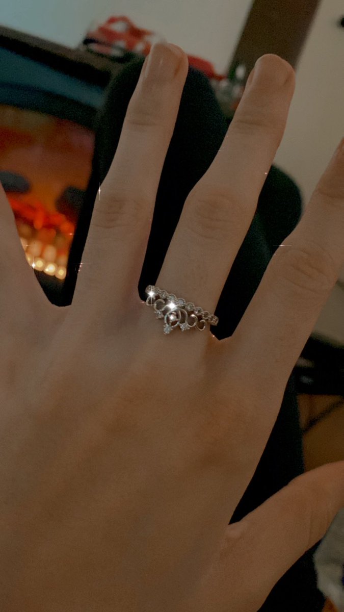 lilbugprince's tweet photo. pretty princess ring just for me 🥰🥰😘🌸🌸✨✨ https://t.co/nFKqUt1sHc