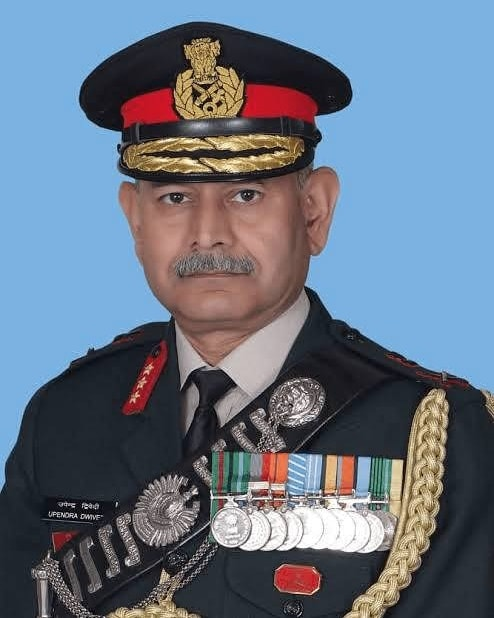 GeneralBakshi's tweet photo. The baton in Indias crucial Northern Command goes from JAK RIF TO JAK RIF> After Lt Gen Joshi it is Lt Gen Dwedi. Really proud indeed. Congrats https://t.co/v0d9R9hv9A