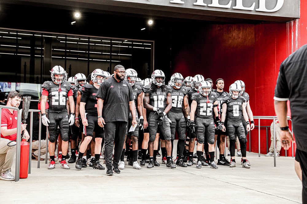 JacksonRayyy's tweet photo. After a great phone call with @CurtisBaldus , I’m humbled to say I’ve received an offer to play at Arkansas State University! #GRW
@steverausch17 
@HKA_Tanalski https://t.co/mCKYi99TdJ