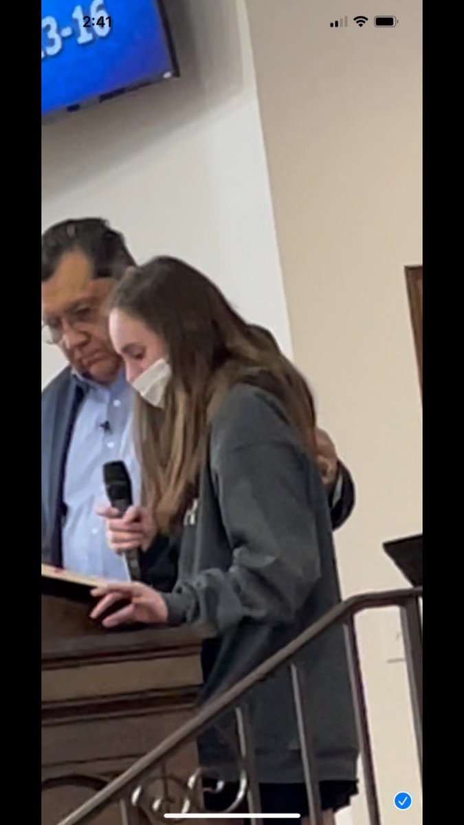 StMichaelHouse's tweet photo. Elizabeth with her pastor! #picswithmypastor https://t.co/5JVmfQUKRU