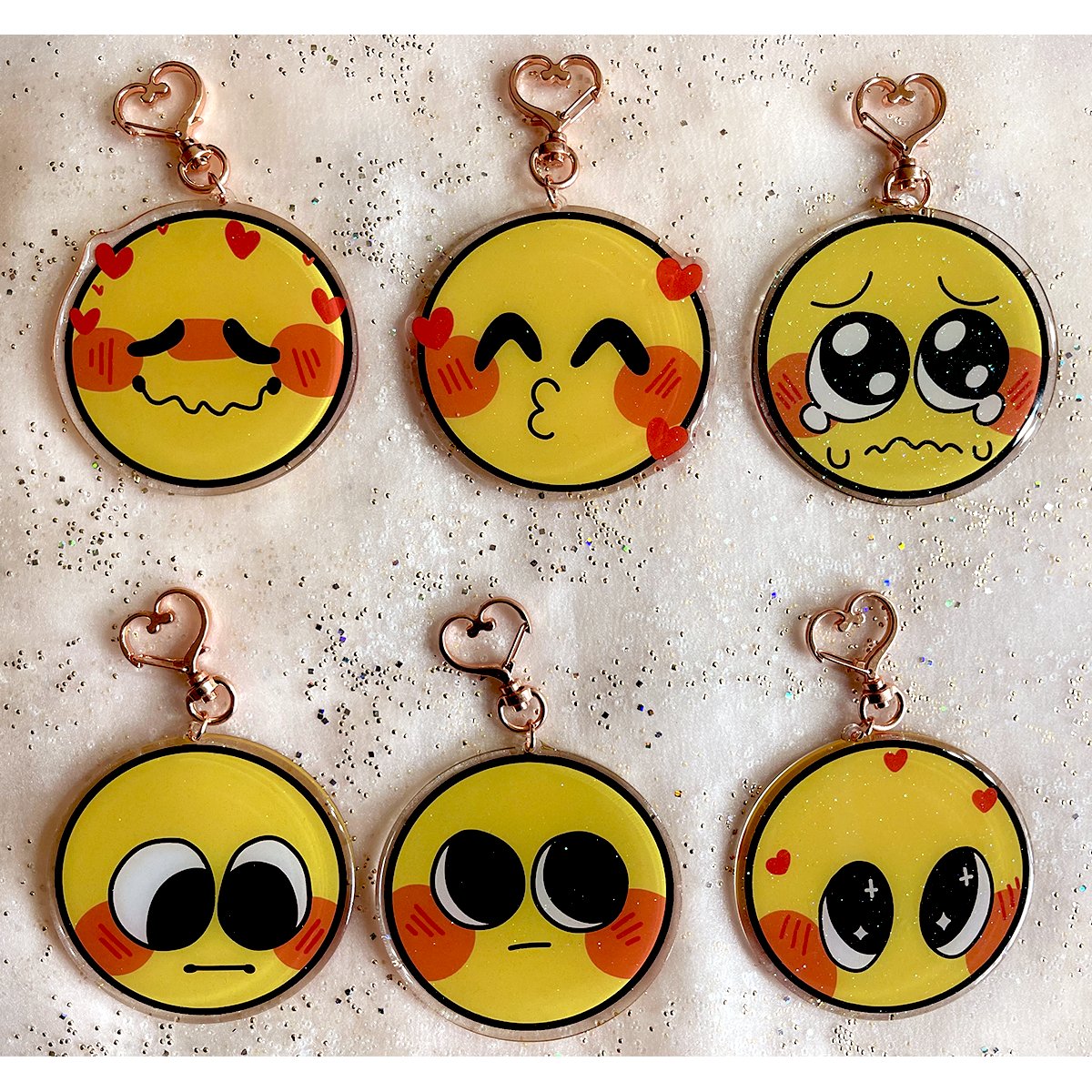 mothcharm's tweet image. Mothcharm is officially open!  🎉

Consider supporting an afrolatino-owned small business this Black History Month!