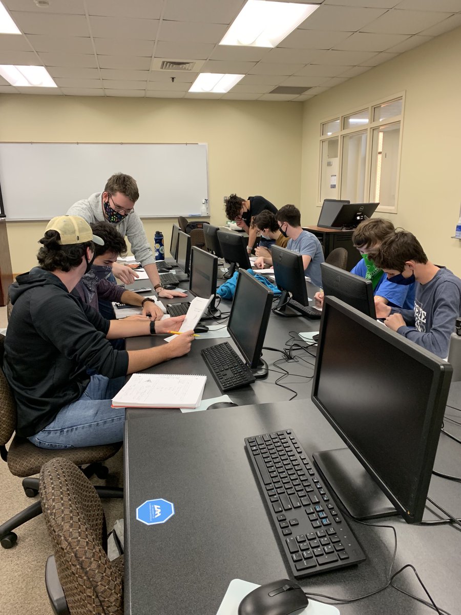 THIS is how we do collaborative learning in Honors Cal B!  ⁦<a href="/UAHscience/">UAH College of Science</a>⁩ ⁦<a href="/UAHuntsville/">University of Alabama in Huntsville (UAH)</a>⁩