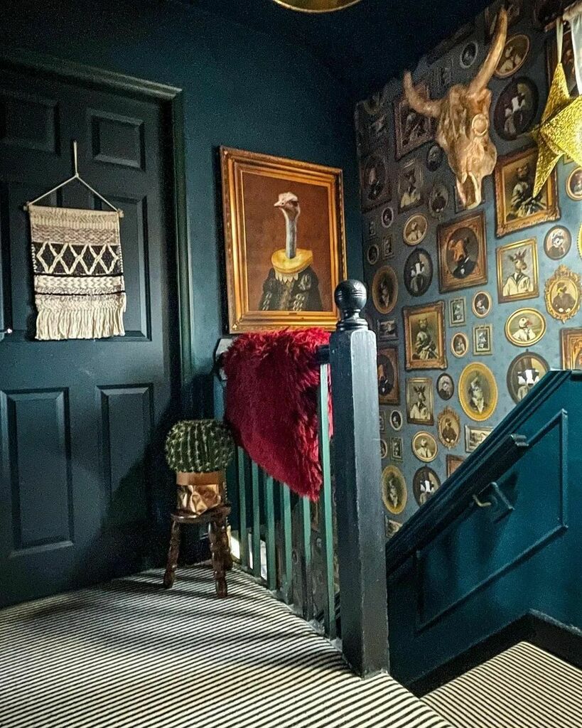 PORTRAIT GALLERY is the perfect addition to this amazing hallway/stair by @colourmadetheroom 💙 Loving that striped carpet!! 
.
#thepatterncollective #patternisbetter #wallpapermadetheroom #interiordesign #designerwallpaper #designerfabric #interiorsideas #homedecor #homedesi…