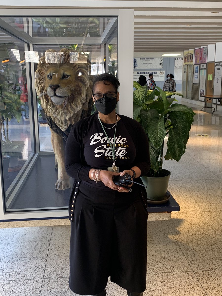 Excited to welcome Ms. Robyn Jones  to <a href="/LargoLions/">Largo Lions</a> High School as the 11th grade Assistant Principal!!!  🤍💙🦁. Side Note: Ms. Jones and I are both alumni of The <a href="/MorganStateU/">Morgan State University</a> aka A National Treasure.  Glad to have another Bear 🐻 in the Lions Den!!!