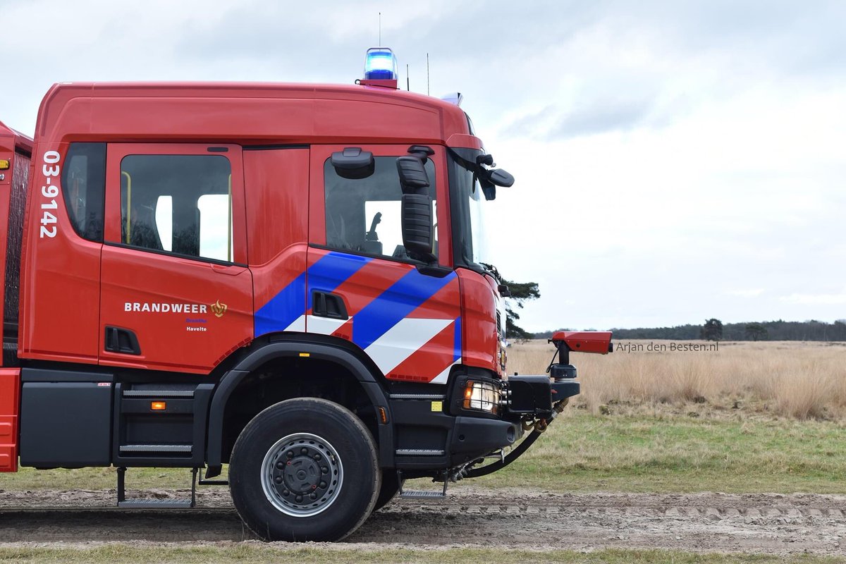 Zaterdag met team <a href="/Brwkalender/">Brandweer Kalender</a> op stap geweest en onder andere de nieuwe tankautospuit van brandweer Havelte voor de lens gehad. Prachtwagen! De nieuwe en oude 03-9142 staan op arjandenbesten.nl.