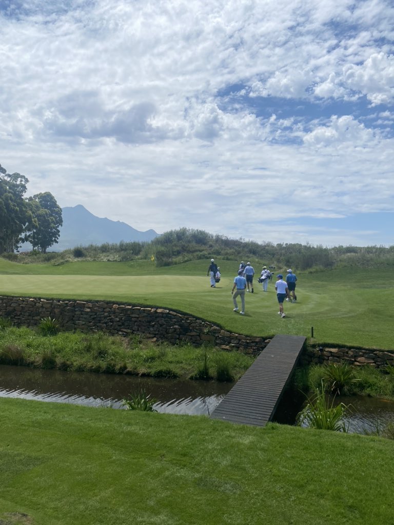 McKinlayReidOrc's tweet photo. Congratulations to Morris who made an eagle two on the 3rd of The Links @fancourtsa #makingwaves #orcas https://t.co/IPhSMsBYp2