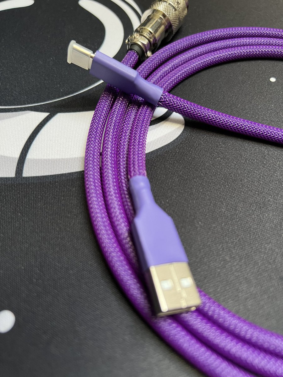 Ceefloor1's tweet photo. Just some that are up for sale at the moment, more to come later!
#keyboardcable #artisan #customcable https://t.co/uEnIdGGTmR