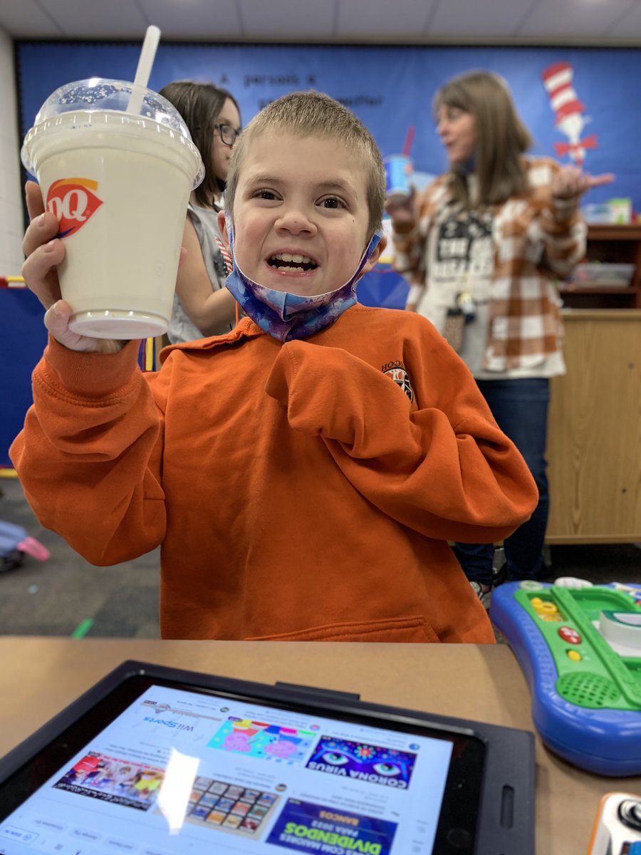 ZeppEmily's tweet photo. Opening day at Dairy Queen calls for a LifeSkills ice cream party!!

@DairyQueen 
@Northelem2 https://t.co/QLiMYm20Uu