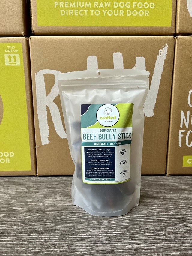 caliraw's tweet photo. Nutritious? Safe? Improves dental health? Reduces plaque build-up and tartar? Provides your dog with mental stimulation? ⁠
⁠
What doesn't this #dogtreat do!?!?⁠
⁠
It does just about everything! ⁠
⁠
Treats You Can Trust @craftedtreats.dog https://t.co/0zl5dhgRVQ