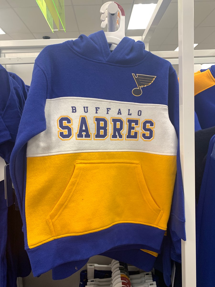 _AdamSinger's tweet photo. My mind is in a 🥨 right now @StLouisBlues @BuffaloSabres @Target https://t.co/5TYpNjyTTG
