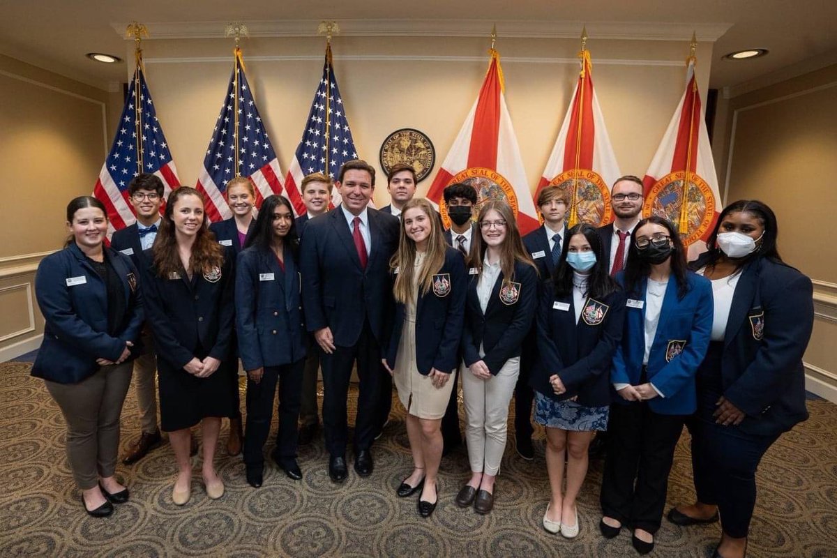 Thank you <a href="/FLSenate/">Florida Senate</a> and <a href="/debbie_mayfield/">Debbie Mayfield</a> for providing Wyatt and students an awesome experience serving as Senate Pages!