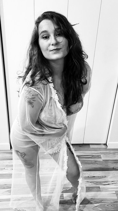 It&rsquo;s funny you resist. Just pay your tribute like a good pig. Findom paypig goddess https://t.co/4LK<a href="/tag/linkinbio"class="tags"><span>#linkinbio</span></a><a href="/tag/paypig"class="tags"><span>#paypig</span></a><a href="/tag/humanatm"class="tags"><span>#humanatm</span></a><a href="/tag/paypiggie"class="tags"><span>#paypiggie</span></a><a href="/tag/onlyfans"class="tags"><span>#onlyfans</span></a>