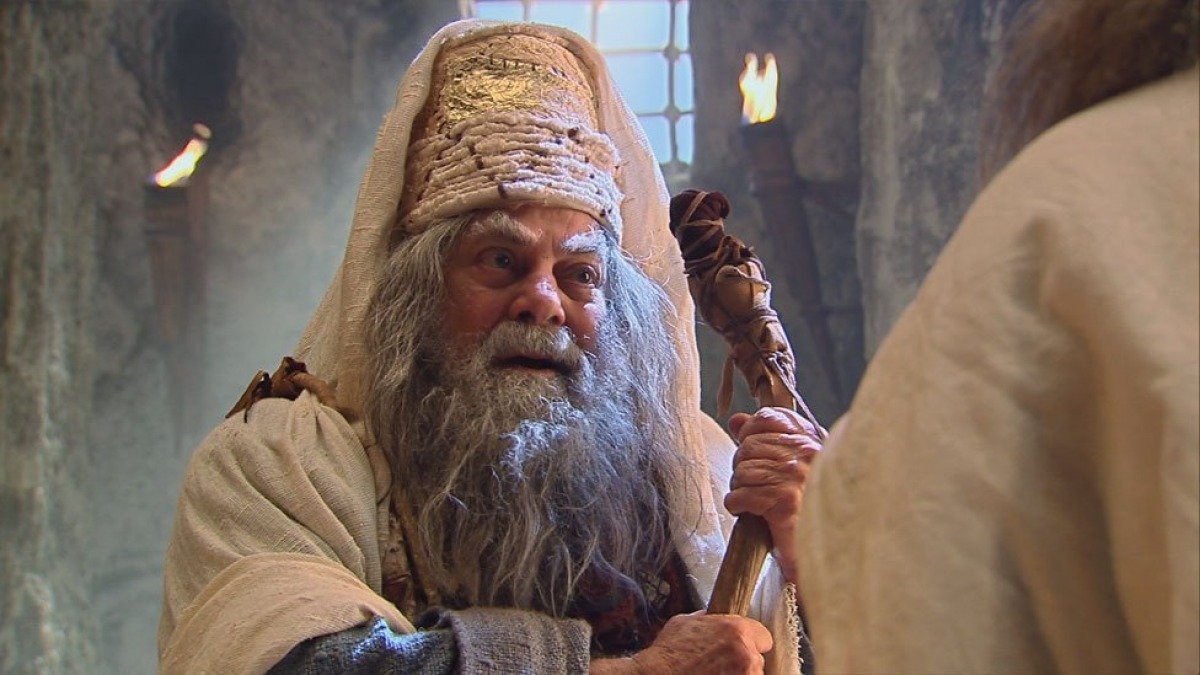 isaque_gen's tweet image. Como esquecer da participação do Isaac Bardavid em #ReiDavi como profeta Samuel.. marcante e simplesmente épica. Descanse em paz, mestre!