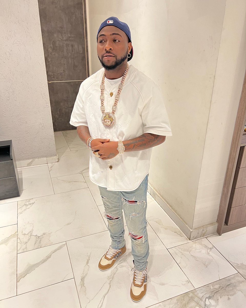 davido tweet picture