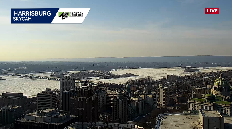 MaryEllenPannWx's tweet photo. What a great afternoon!  Highs made it to 40 degrees in many areas.  It's mild again tomorrow but with more clouds. 

And, I am tracking rain and a wintry mix for the end of the week.  Get the hour by hour News 8 Storm Team forecast just ahead on @WGAL https://t.co/4K8BHyqiSG