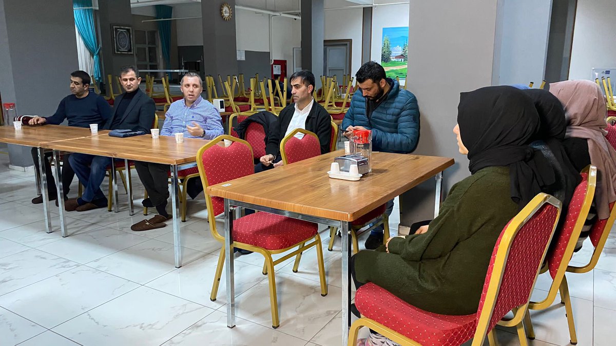 midyatilcemem's tweet photo. Kaymakamımız Sayın Ahmet SOLMAZ ile İlçe Milli Eğitim Müdürümüz Sayın Abdulkadir ALTAY, Midyat Anadolu İHL pansiyonda sömestir kampındaki 12. Sınıf öğrencilerini ziyaret edip sohbet ettiler.
@tcmeb 
@midyatkaymakam 
@mardinilmem 
@Murat69_Demir 
@haldehs
@midyataihl https://t.co/BJLXSuEGIL