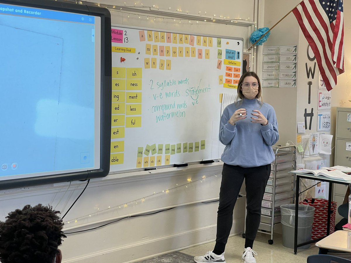 m_wolfenbarger's tweet photo. Data/observations from learning walks @GMASteam & @MaynardElem today help set the stage for ILTโs next moves. What do leaders need to learn or do, and share with teachers, who then will be able to share with students? #leadlearners #reflectiveleaders @NIETteach @KnoxSchools https://t.co/OIcNLw5YQg