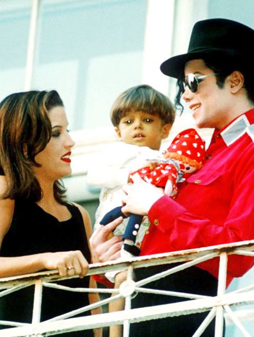 Happy Birthday Lisa Marie Presley
February 1, 1968 - 2022 