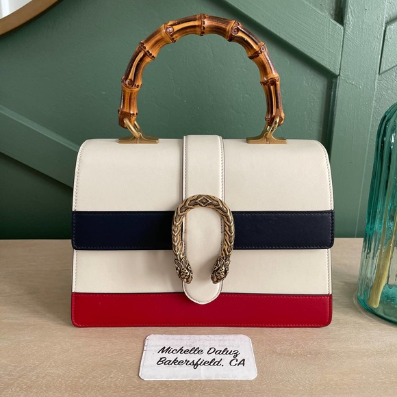 CandyMidvale's tweet image. So good I had to share! Check out all the items I'm loving on @Poshmarkapp #poshmark #fashion #style #shopmycloset #chanel #gucci #katespade: posh.mk/2Y9B5H4Oinb