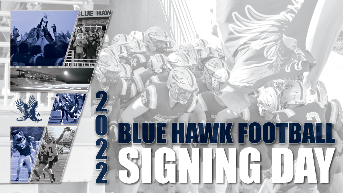 dsubluehawks's tweet photo. 🚨🏈 | The @BlueHawkFB program has announced their recruiting class for the 2022 season! 

Check out who they added to their Blue Hawk family! #hawksareup

Full release ➡️ | https://t.co/tkvgXlSrqO https://t.co/Xtz2WiHbk8
