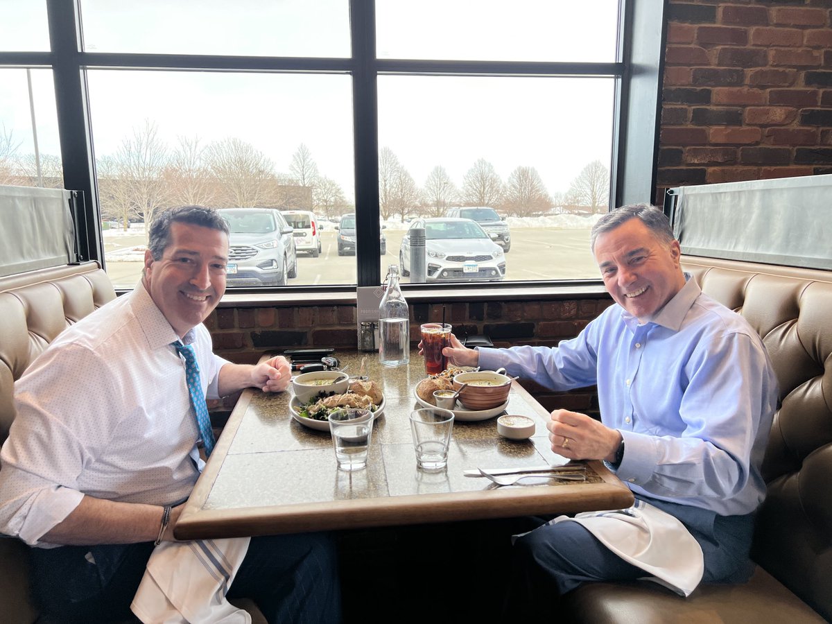 Just took ⁦<a href="/RichOnSports/">Rich Hollenberg</a>⁩ to Provisions Lot F before our ⁦<a href="/KUHoops/">Kansas Men’s Basketball</a>⁩- ⁦<a href="/CycloneMBB/">Iowa State Men’s Basketball</a>⁩ game. He asked if this was heaven. I said, “No, Rich, it’s Iowa.”