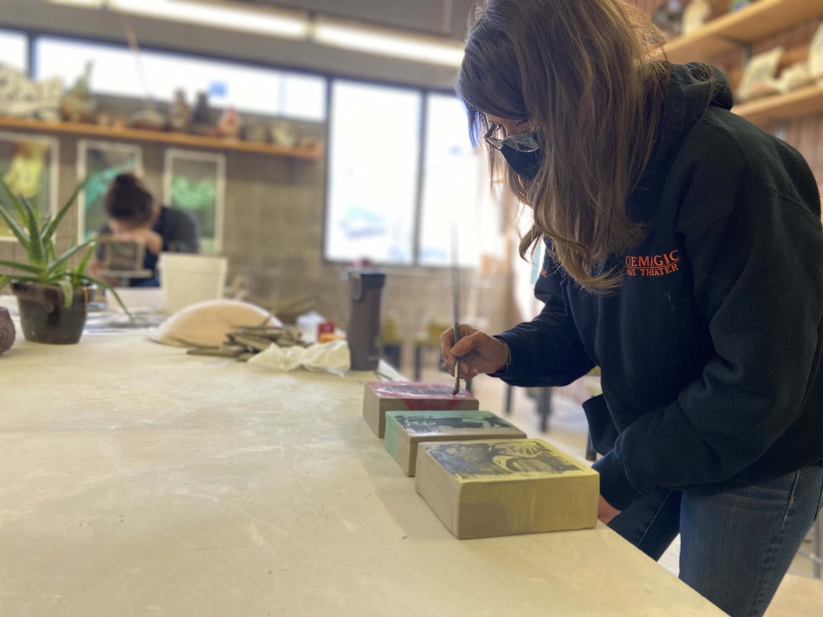 MCGYouth's tweet photo. We had an excellent time today with @PPSnews K-12 educators! 

We workshopped a variety of design, digital, and ceramic techniques in our studios. https://t.co/1RDcHjQbiP