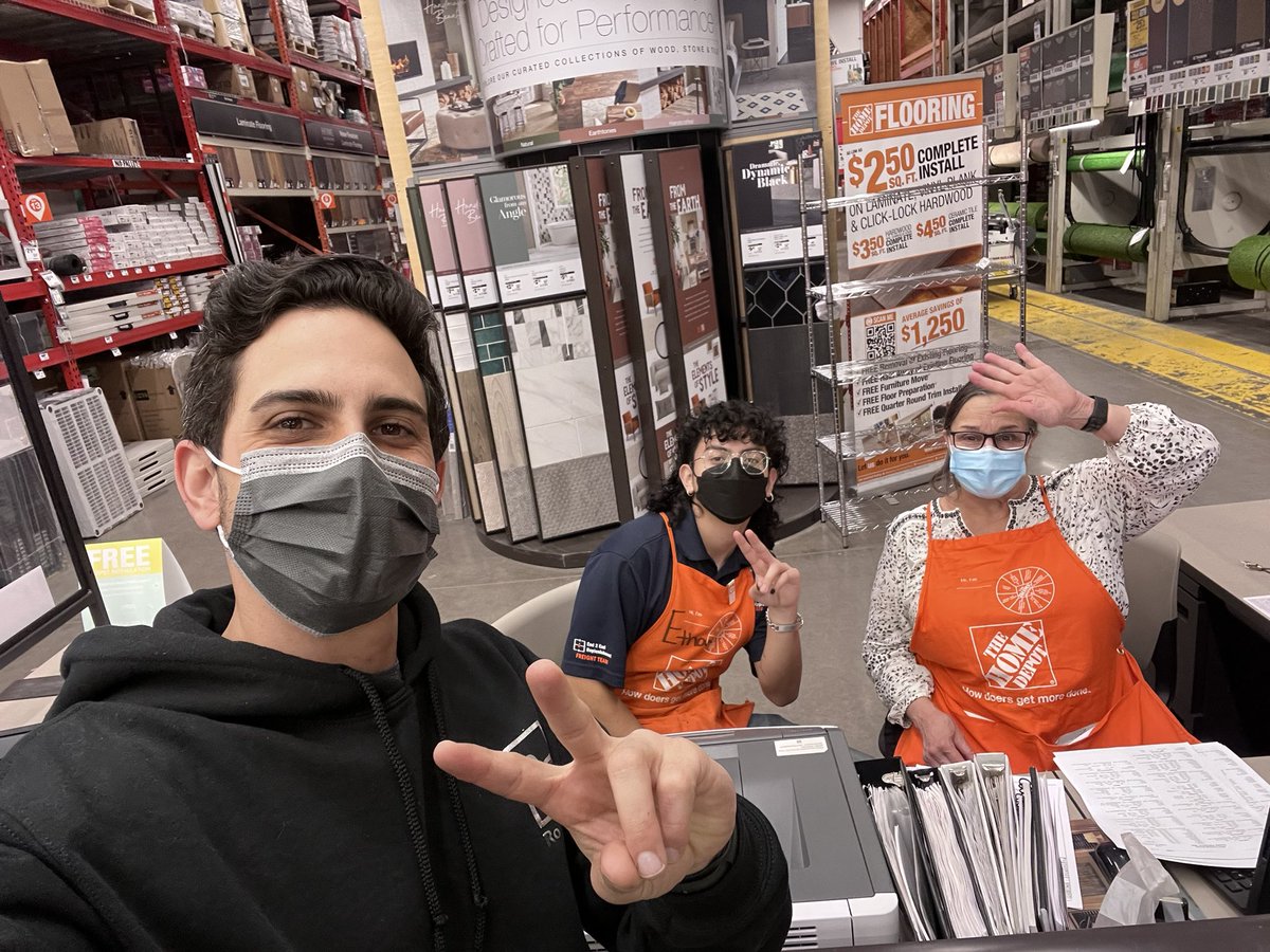 What a breath of fresh air 🌬 visiting <a href="/HomeDepot/">The Home Depot</a> #0587 Southlake!  

Spent some time here today doing some PKs and informing the associates what’s new with Rockwood! 

Everyone was so attentive and was on top of their game! 😤

Very excited for the new fiscal year!!