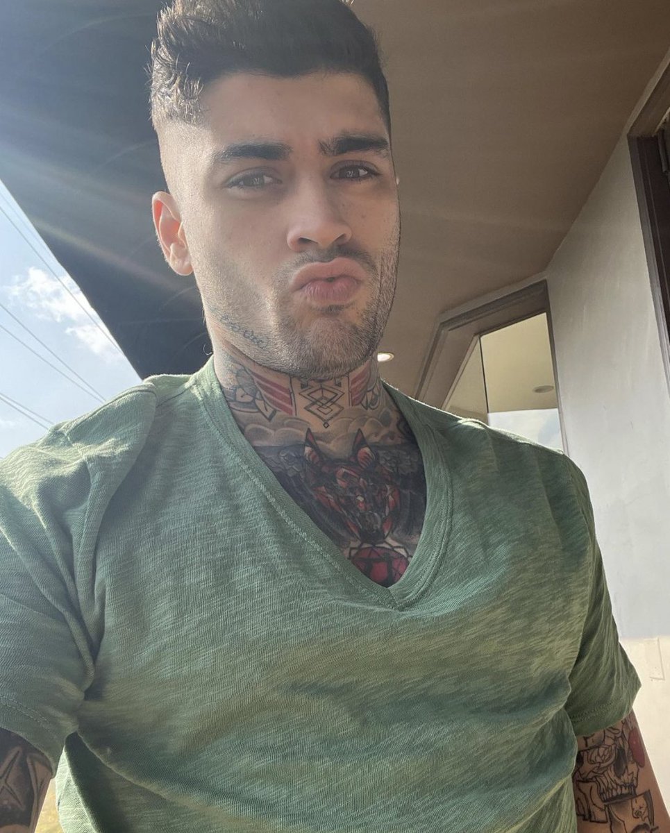 SoulProviderBR's tweet photo. 📲| Isso não é treinamento: @zaynmalik via Instagram. 

#SPBRZayn https://t.co/pOxkLHAUnf